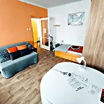 Appartement 100 Lepes - 100 Steps - With Huge Terrace Next To The Thermal Bath Harkány