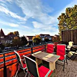 100 Lepes - 100 Steps - With Huge Terrace Next To The Thermal Bath Appartement *